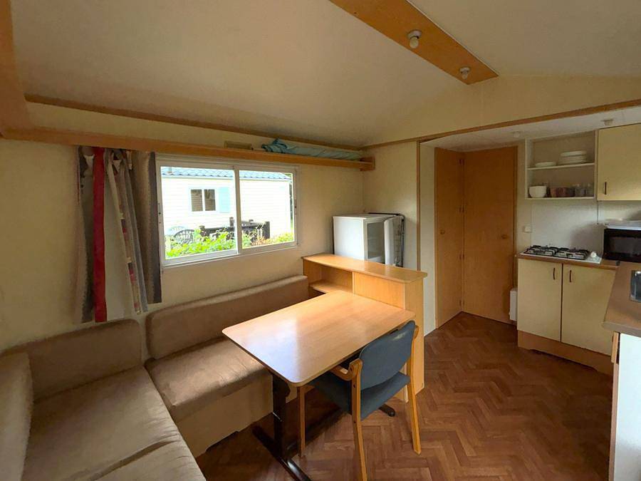 Camping Del Padel 3' Parc Walibi - Stacaravan 4 personen - Stacaravan 2 Slaapkamers 4 Personen in Les Avenières, La Tour-du-Pin und Umgebung