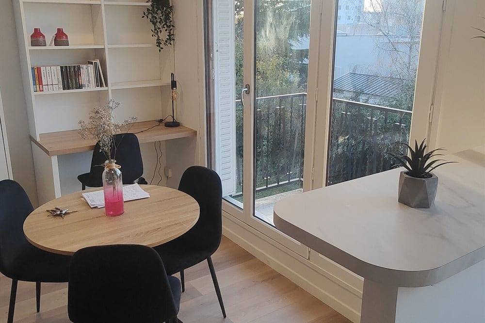 Apartamento entero, Grand Studio Proche de Paris in Saint-Maur-des-Fossés, Valle del Marne