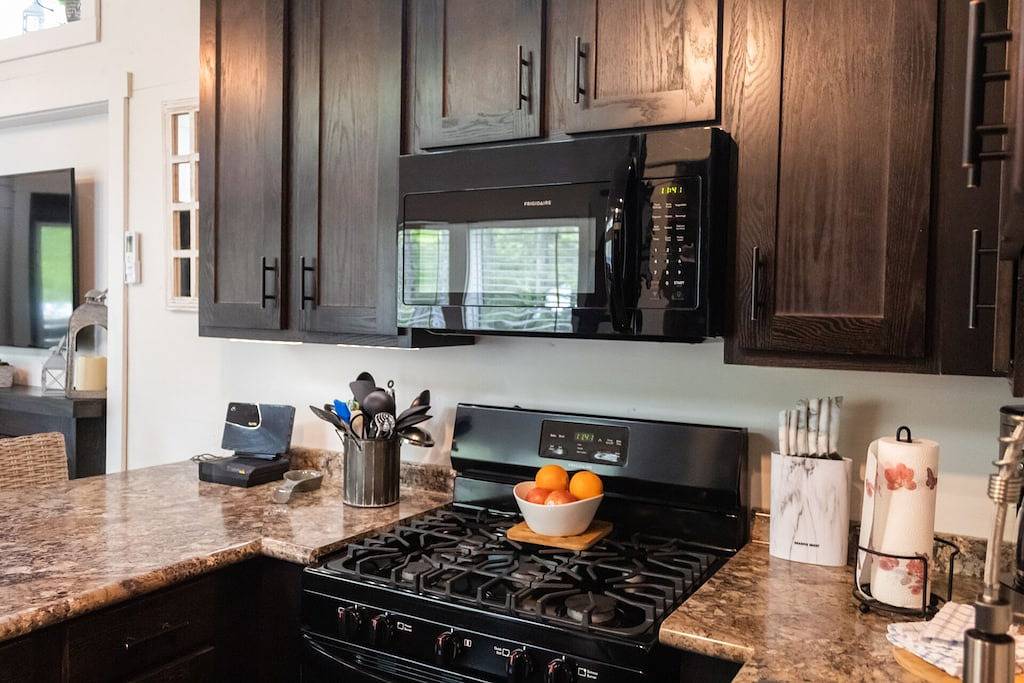 Stargazer at The Retreat at Deer Lick Falls in Grundy County