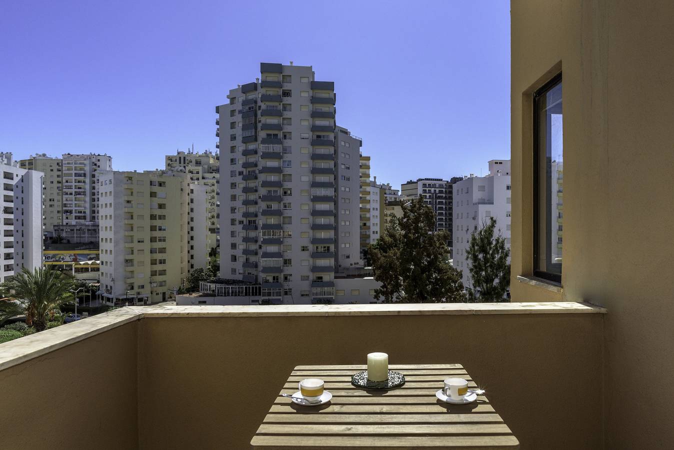 Geheel appartement, Vakantieappartement voor 4 personen in Praia da Rocha, Portimão