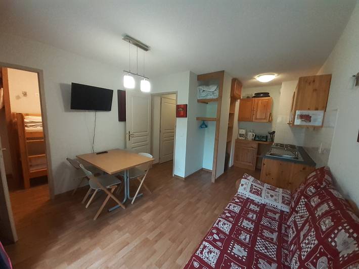 Estudio para 4 personas, con balcón - 1