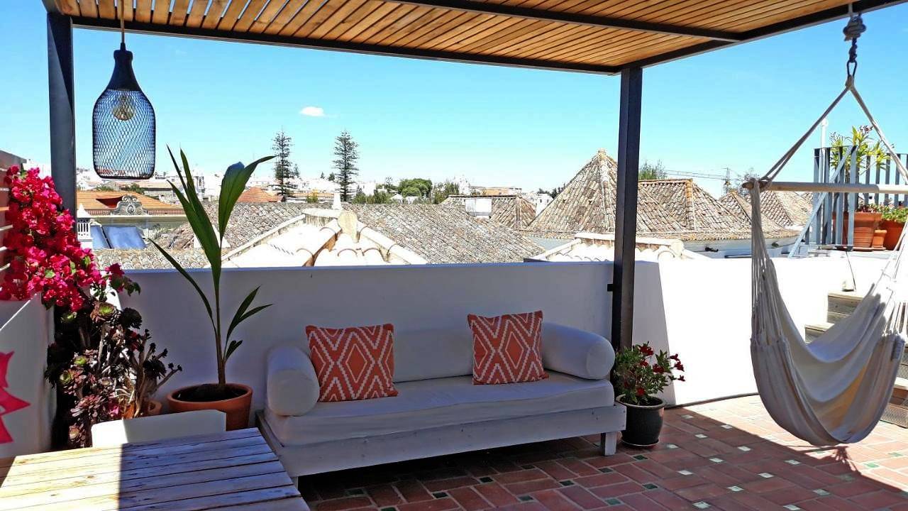 Pousada para 12 pessoas com terraço in Tavira, Tavira (Santa Maria)