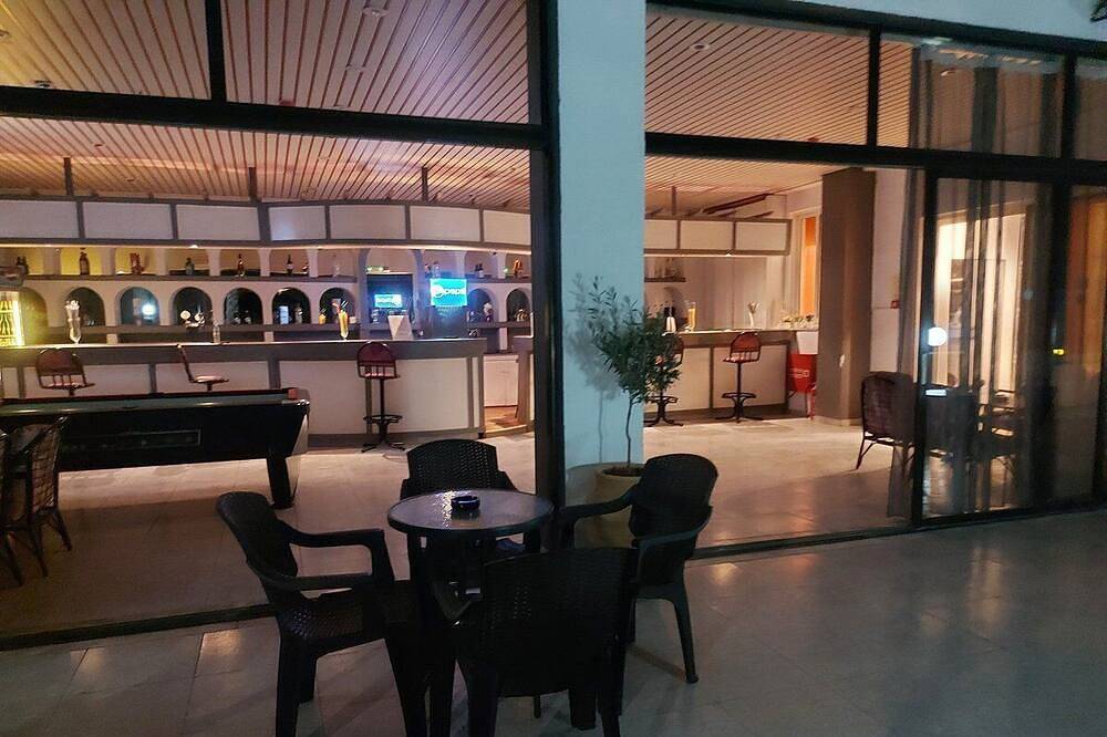 Aegean Pearl 9 minutes walk from Tigaki beach. in Tigaki, Kos