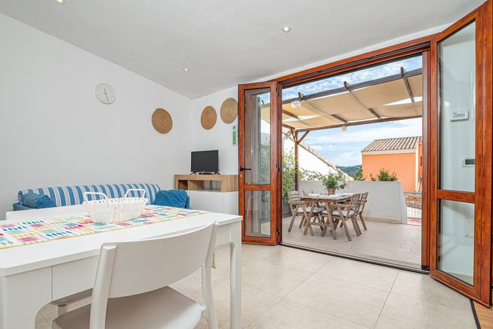 Appartamento intero, Appartamento 'Giardinelli' con Giardino Privato, Wi-Fi e Aria Condizionata in Budoni, Olbia-Tempio
