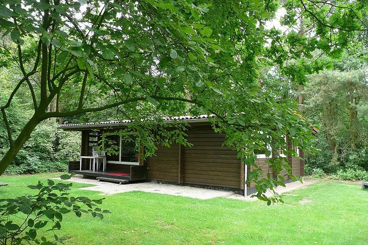 Vakantieappartement voor 6 personen, with tuin and terras as well as kinderzwembad, met huisdier in Drenthe