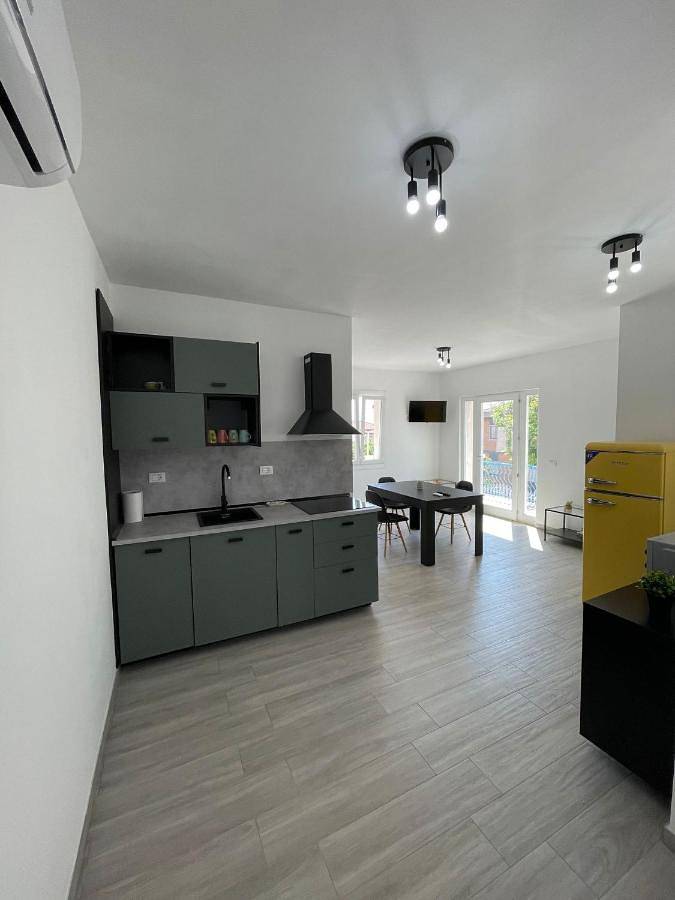B&b per 2 persone, con Balcone e Terrazza nonché Idromassaggio e Giardino a Sperlonga