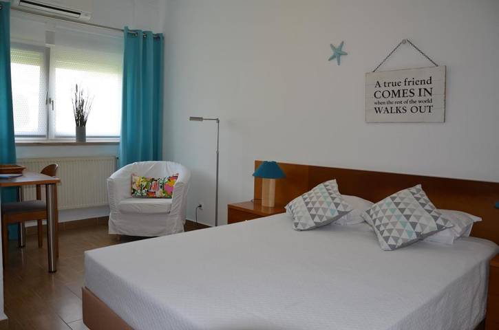 Gîte pour 2 personnes, avec jardin et piscine à Carcavelos - 4