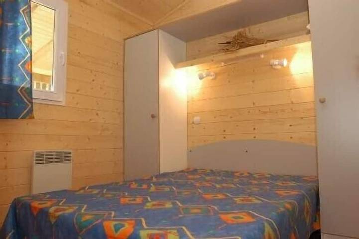 Gîte pour 7 personnes, avec sauna ainsi que terrasse et jardin, animaux acceptés à Chef-Boutonne - 2