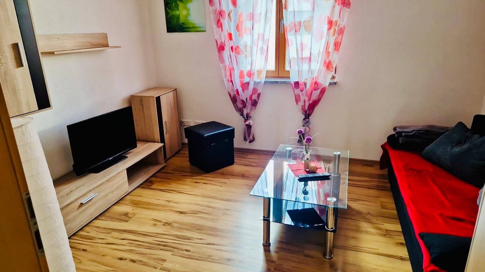 Zimmer „Doppelzimmer Nebengebäude“ mit Wlan in Sipplingen, Region Bodensee-Oberschwaben