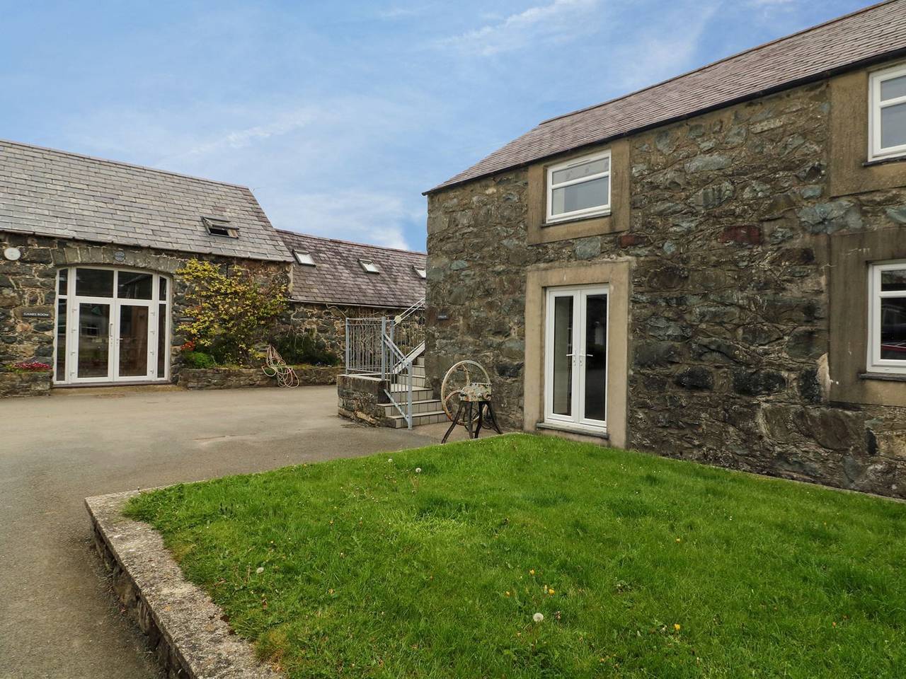 Dinas in Pwllheli, Gwynedd