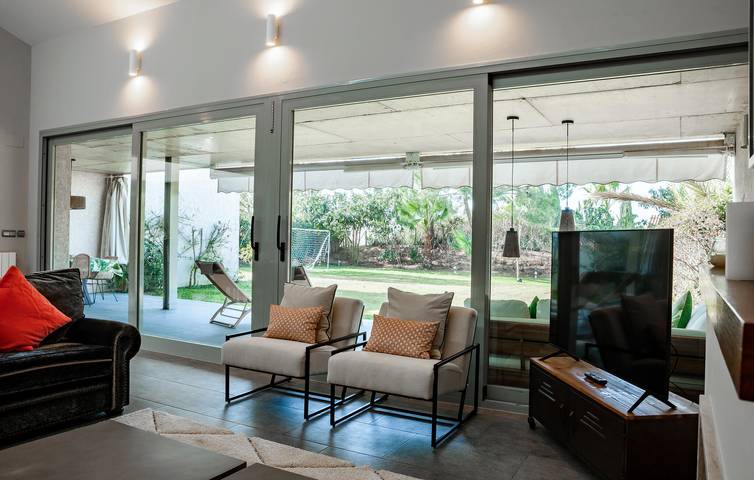 275 sqft Apartment with Parking, Pool & Internet | Beach 1km in El Rompido, Cartaya