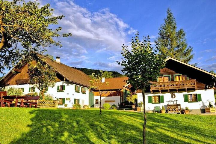 Ferienhaus für 5 Personen, mit Balkon am Attersee