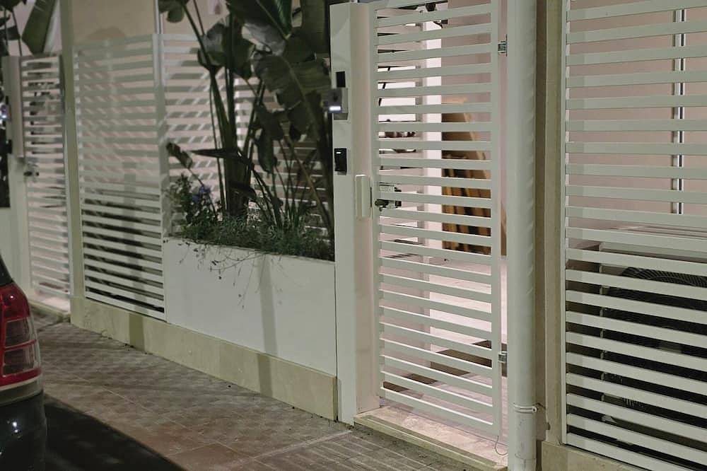 Entire apartment, Residence Giulia and Lidia - Perla Dell'Adriatico - Lavanda Apartment. in Grottammare, Grottammare (Comune)