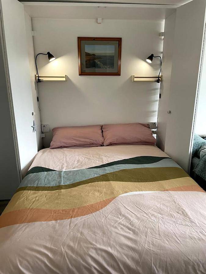 Entire apartment, One-Bedroom Apartment in Charmouth, Dorset