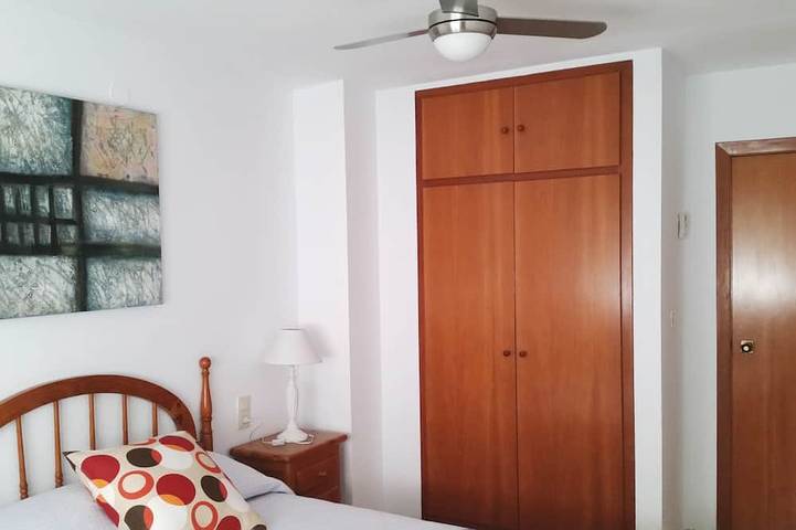 1st Line beach with private access-A. A.WIFI-TV-Sat, in Platja de Burguera (Oliva), Oliva