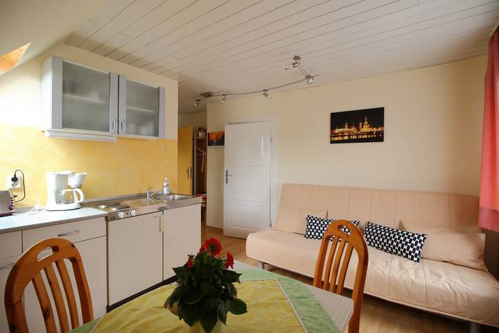 Ganze Ferienwohnung, Ferienwohnung Obendorf - Ferienwohnung in Laubegast, Dresden