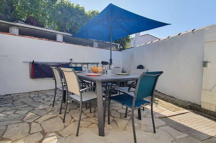 Location de vacances pour 4 personnes dans Office De Tourisme De La Couarde Sur Mer