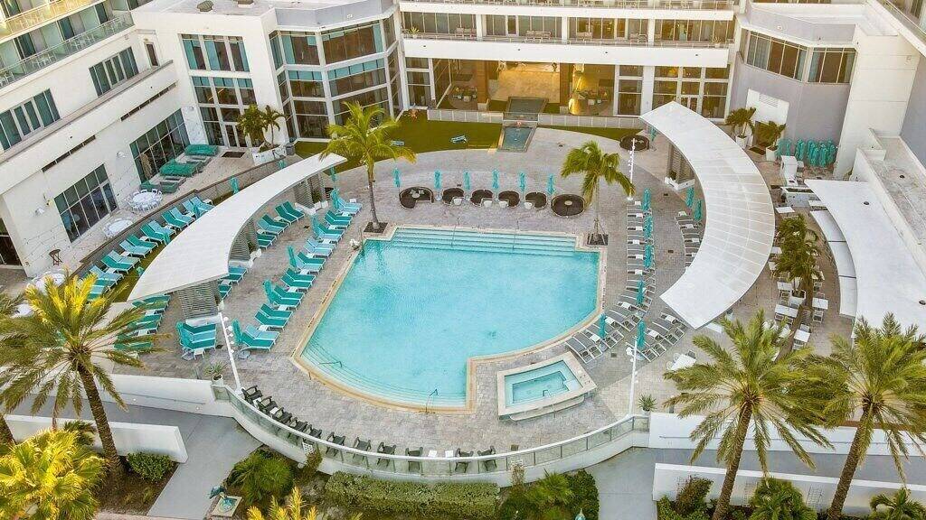 Apartment for 4 Guests in Clearwater Beach Island, Clearwater