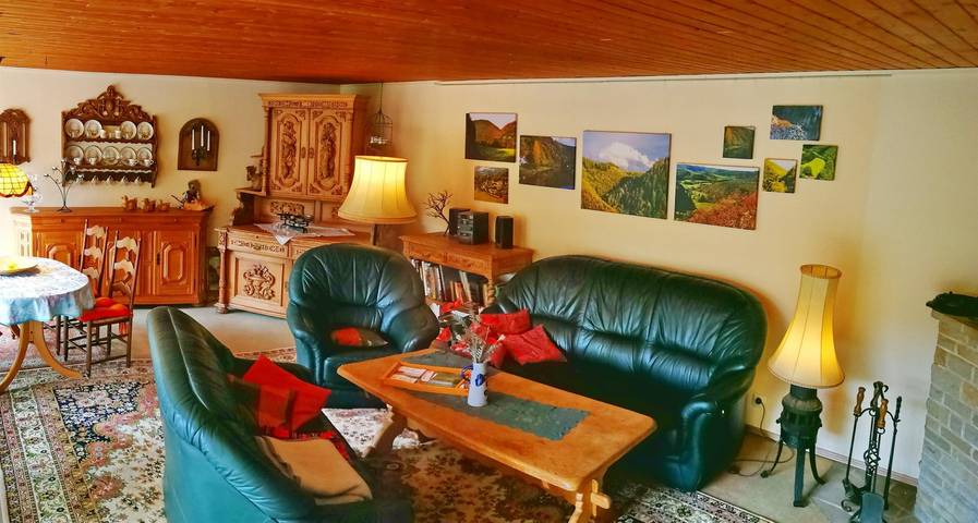 Ganze Ferienwohnung, Appartement/Fewo, Bad, Wc, 2 Schlafräume in Waldbreitbach, Rheinland-Pfalz