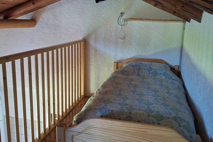 Hütte / Chalet mitten im Grünen in der Nähe von Radwegen (Mtb) in Castello Tesino, Valsugana