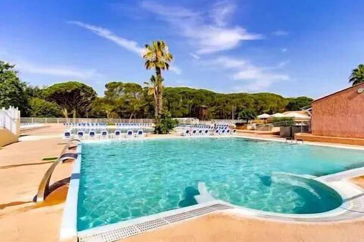 Camping pour 8 personnes à Puget-sur-Argens - 3