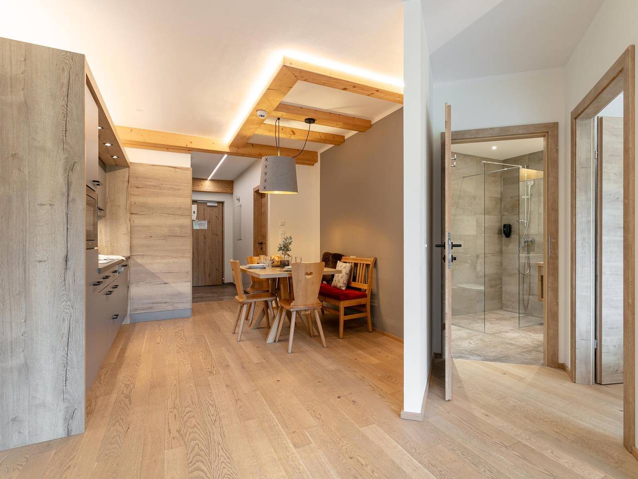 Entire apartment, Great apartment stay with a sauna and a balcony in Haus, Schladming-Dachstein