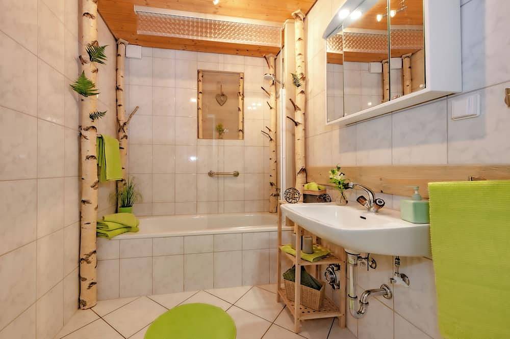 Ganze Wohnung, Family-Urlaub & Freibad & Nationalpark. in Schönmünzach, Baiersbronn