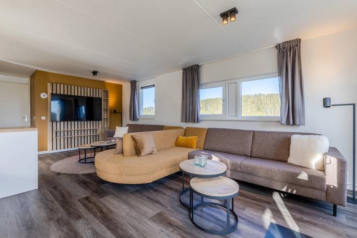 Bungalow für 16 Personen, mit Terrasse und Balkon/Terrasse im Sauerland - 3