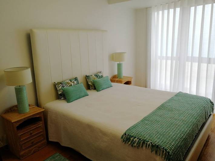 Gîte pour 4 personnes, avec balcon, adapté aux familles à Nazaré - 2