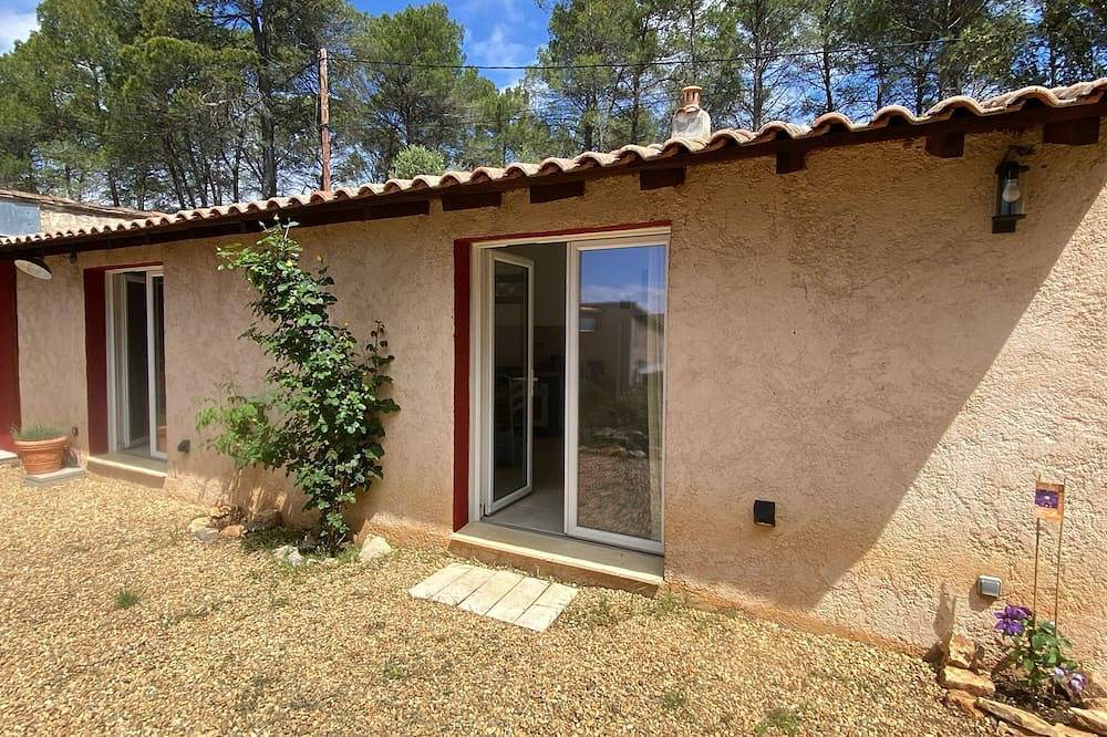 Gîte les Aleps Provence verte Enchanted refuge in the heart of the forest in Entrecasteaux, Región Brignoles