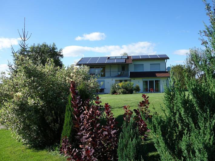 Ferienwohnung für 4 Personen, mit Terrasse und Garten in Schlier - 4