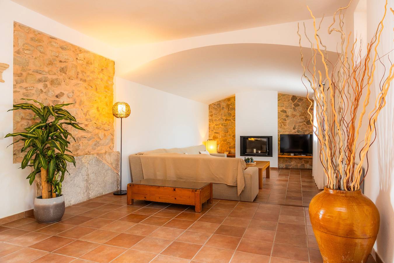 Landhaus 'Els Clepes' mit Bergblick, privatem Pool und Wlan in Son Servera, Mallorca Osten