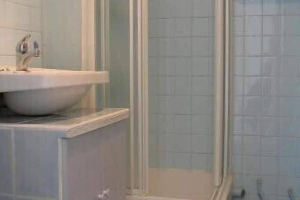 Geheel appartement, Cote d'Azur, Ste Maxime, studio, aan het water in Sainte-Maxime, Provence
