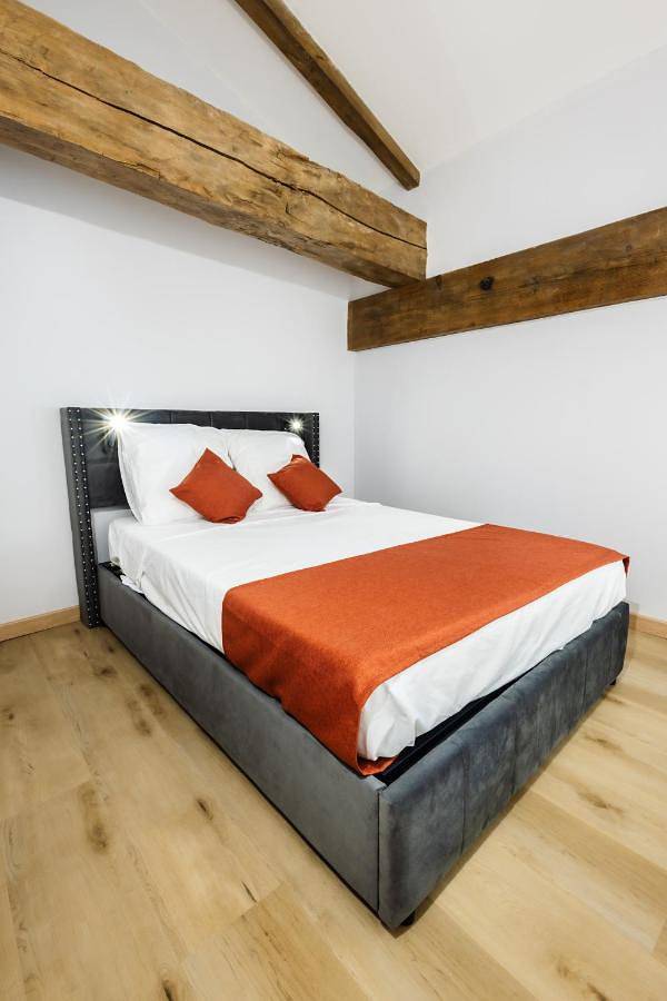 Maison d’hôte pour 6 personnes, avec Jardin et Piscine à Saint-Didier-sur-Chalaronne