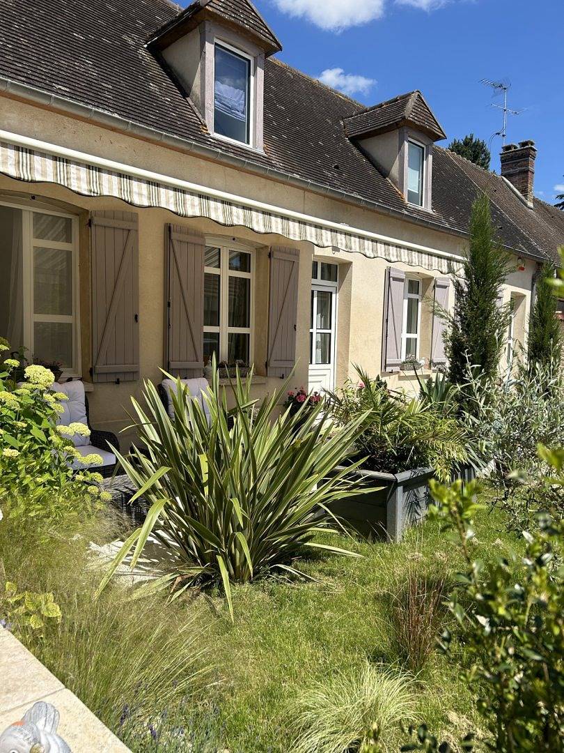 Le Relais du Bord de Seine - Chambre 1 in Port-Mort, Région de Les Andelys