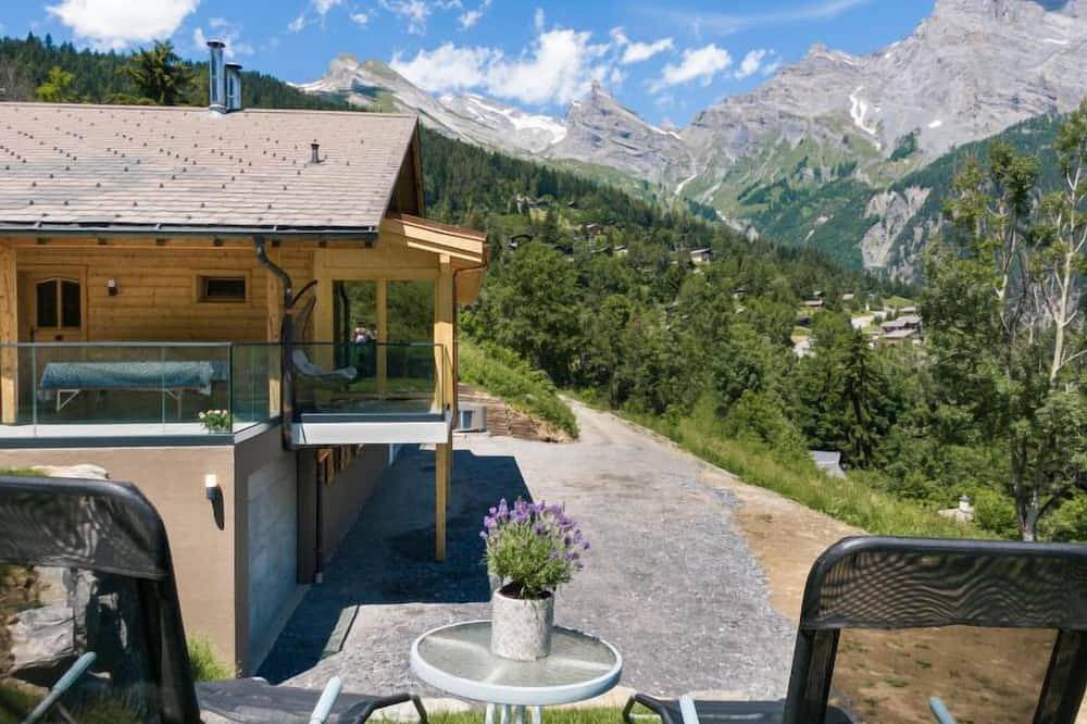 Paisible by Interhome in Ovronnaz, Chamoson