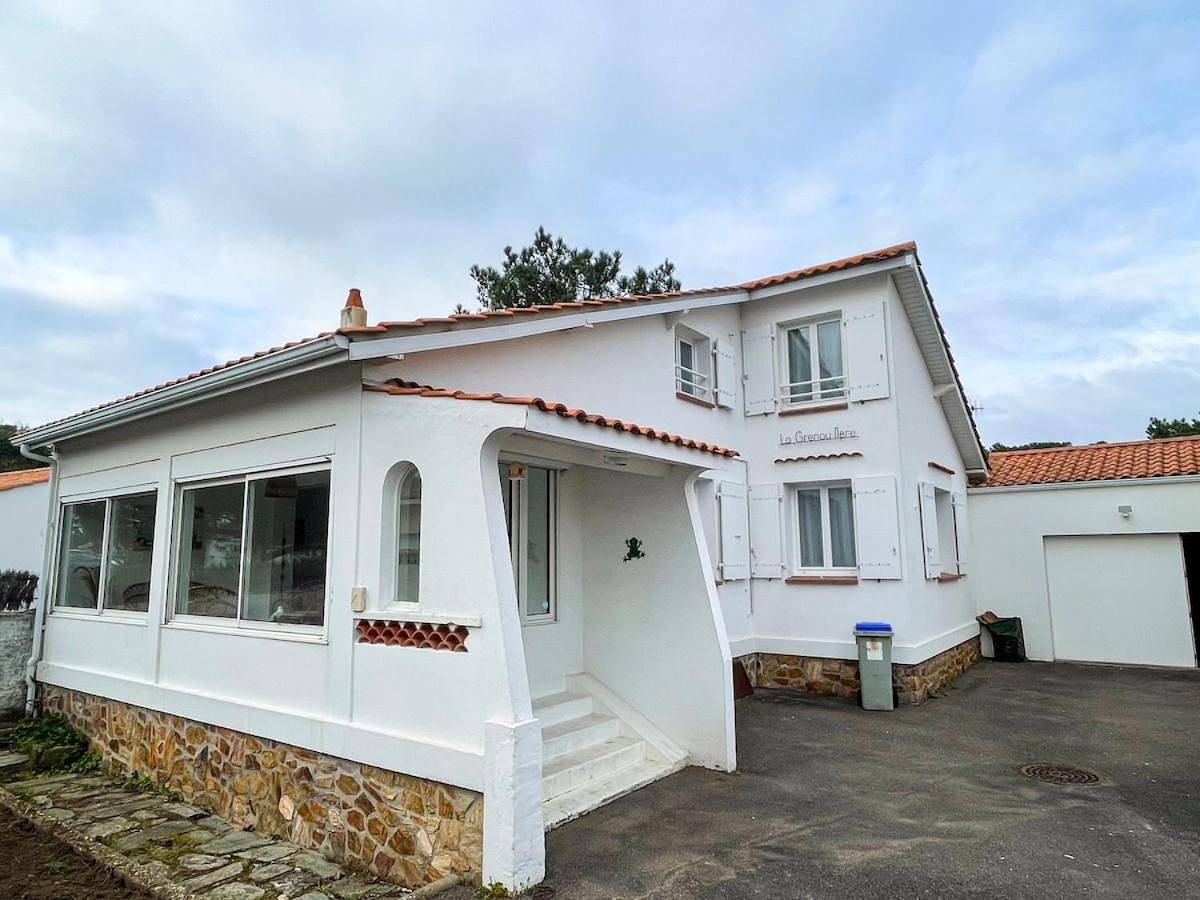 Holiday Home in La Tranche-sur-Mer, Vendée