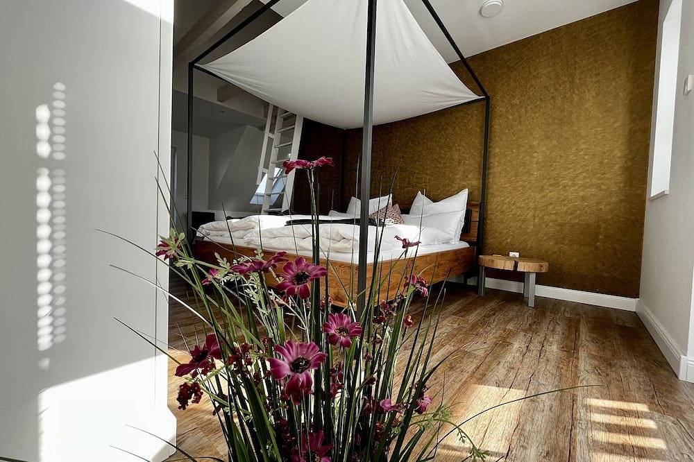 Loft mit Elbdeichblick und Wallbox in Hollern-Twielenfleth, Cuxland