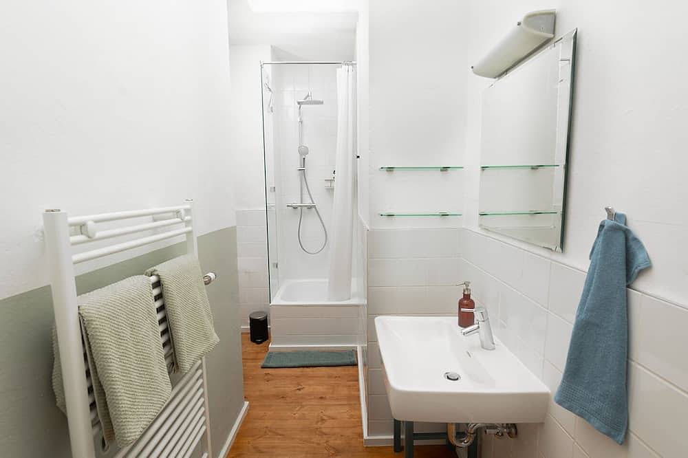 Ganze Wohnung, Ruhige Altbau Wohnung, Zentral in der Kölner Südstadt in Köln, Rheinland