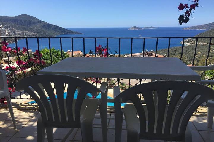 Apartment for 4 people, with pool in Kalkan