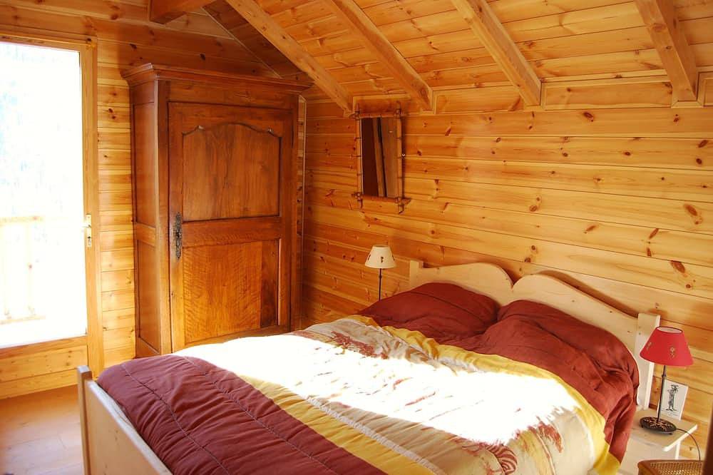Chalet récent, Aménagement Très Soigné, Exposition Sud, Vue. in Molines-en-Queyras, Queyras