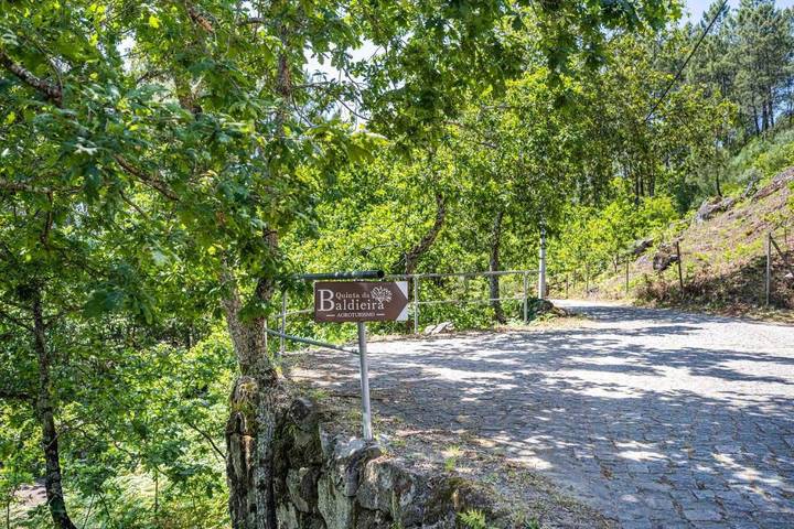 Casa rural para 3 personas, con vistas además de jardín y piscina en Distrito de Vila Real - 2