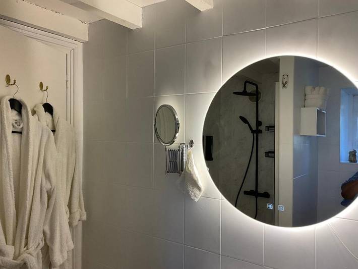 Chambre d’hôte pour 2 personnes, avec terrasse ainsi que piscine et vue à Gordes - 2