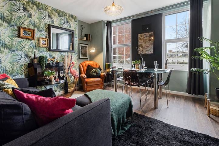 Apartment for 4 people, with terrace, with pets in Teignmouth