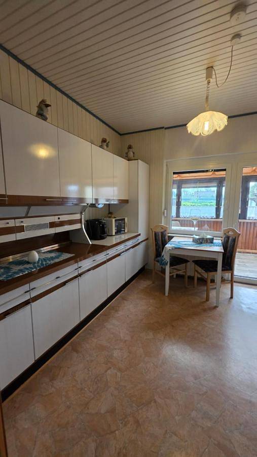 Ferienwohnung für 4 Personen, mit Terrasse und Garten sowie Ausblick in Nordenham - 3
