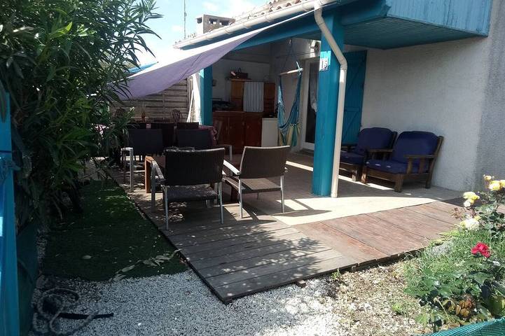 Maison de vacances pour 5 personnes, avec piscine ainsi que jardin et terrasse à Mèze