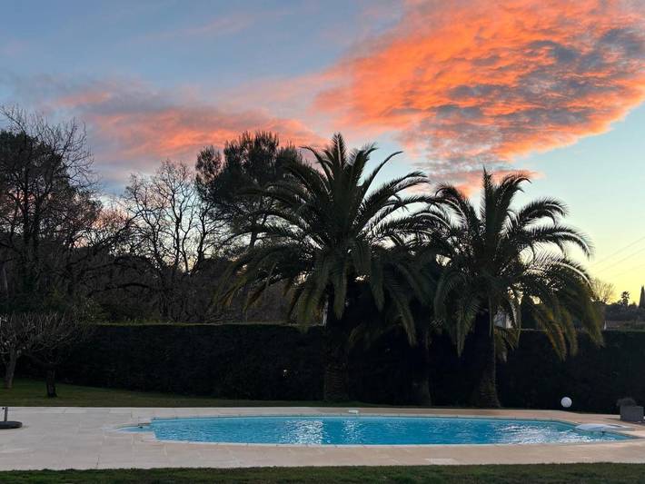 Villa pour 8 personnes, avec vue et jardin ainsi que bassin pour enfant et piscine à Vence - 2