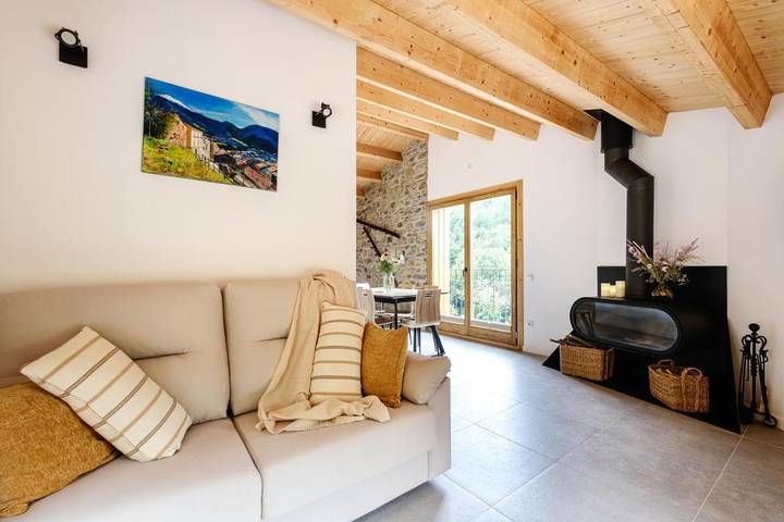 Casa rural para 7 personas, con vistas y balcón en Ripollès - 4