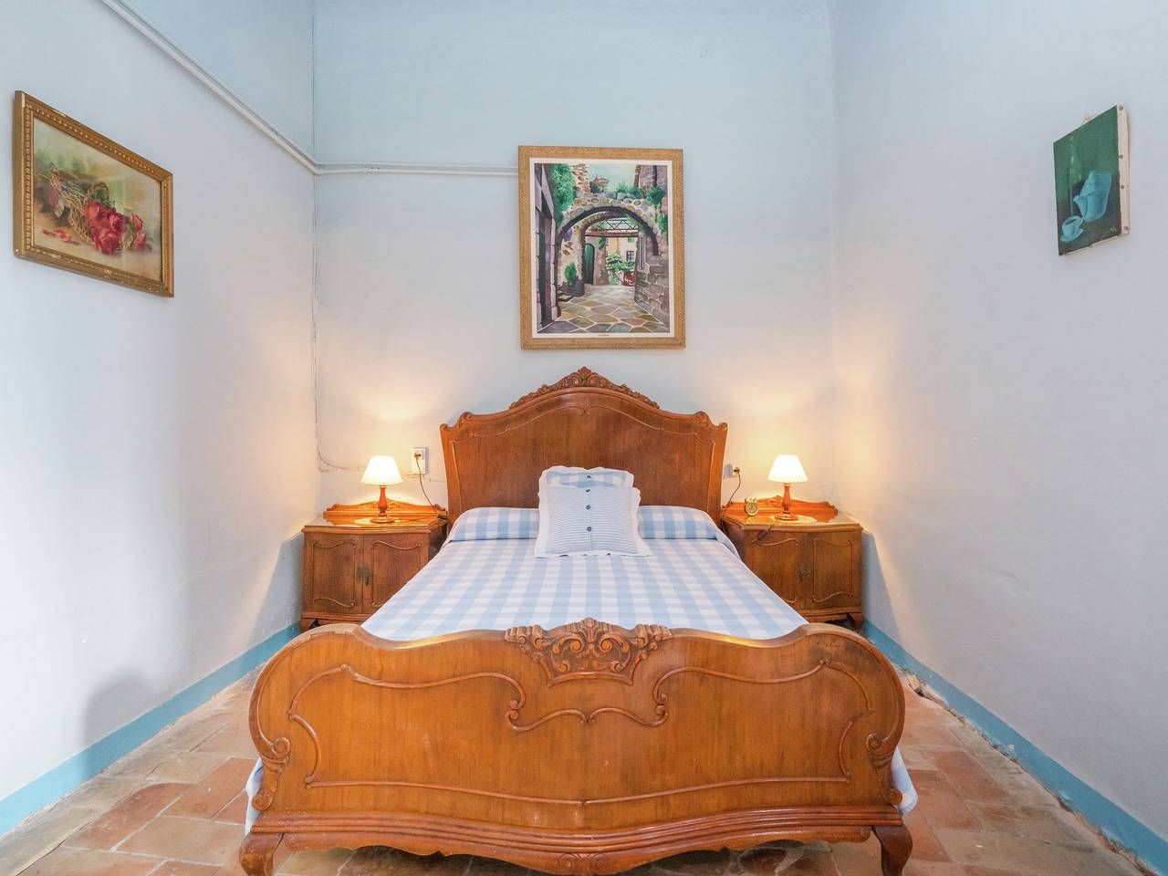 Casa en Pacs cerca del Castillo Sarroca in Pachs del Panadés, Interior de Barcelona