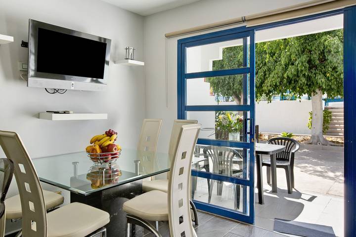 Bungalow für 4 Personen, mit Kinderpool und Balkon - 1